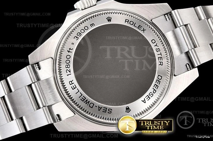 0401 ROLSD093 – Deep Sea Dweller Black Contemporary 1015